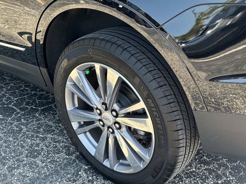 Used 2025 Cadillac XT5 Premium Luxury w/ LPO, Floor Liner Package FWD image 12