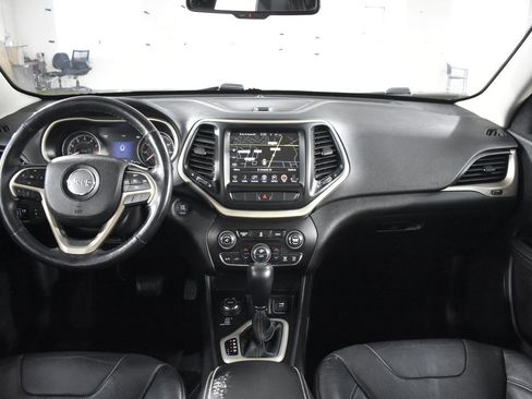 Used 2014 Jeep Cherokee Limited w/ Luxury Group image 10