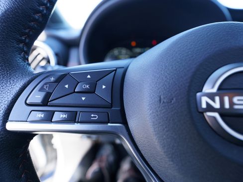 Used 2023 Nissan Kicks SR image 18