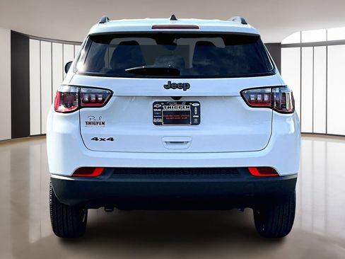 New 2026 Jeep Compass Latitude AWD/4WD image 4