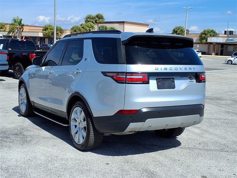Used 2019 Land Rover Discovery HSE image 5