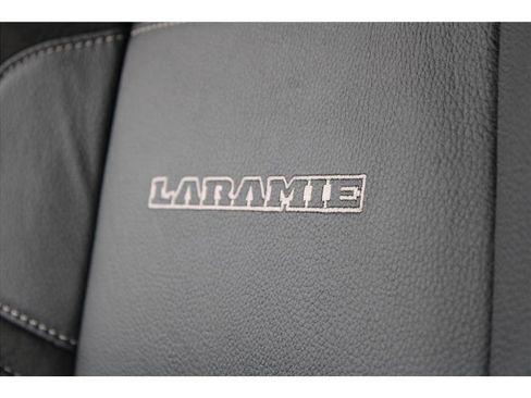 Used 2024 RAM 5500 Laramie image 38