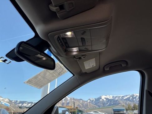 Used 2019 GMC Terrain Denali image 18