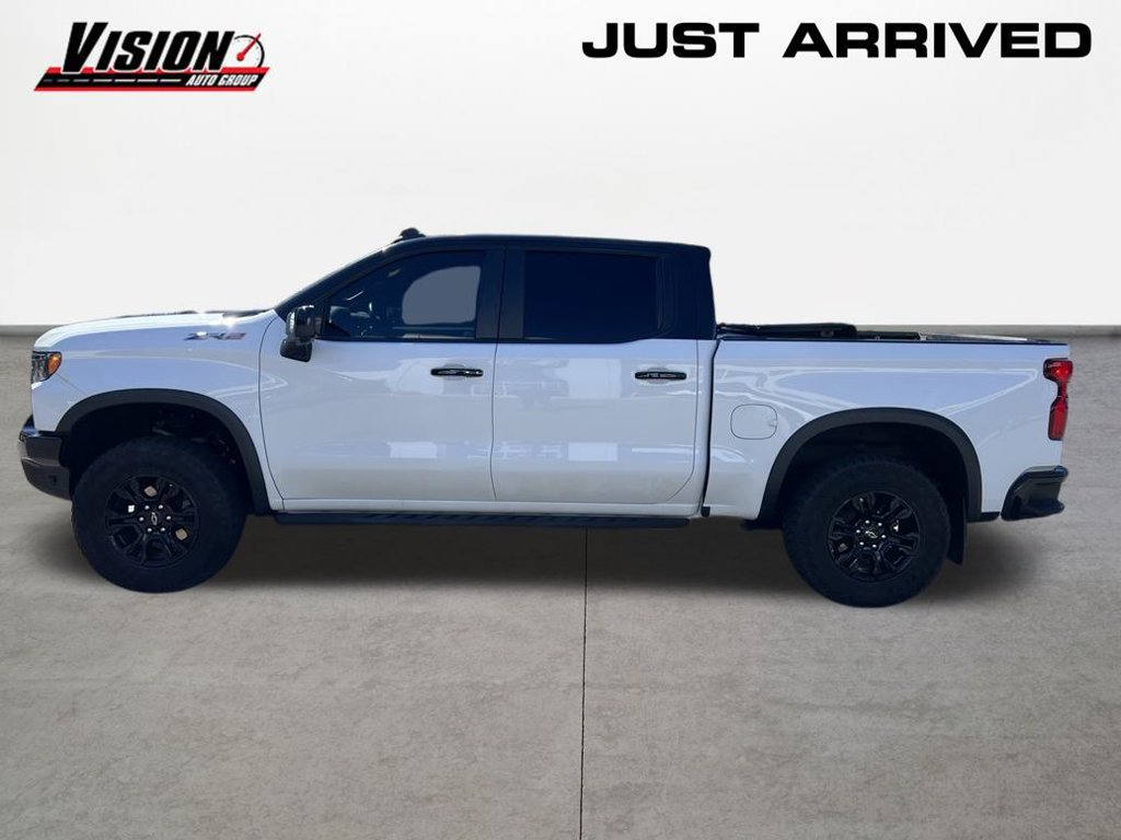 Used 2024 Chevrolet Silverado 1500 ZR2 w/ Technology Package AWD/4WD image 2
