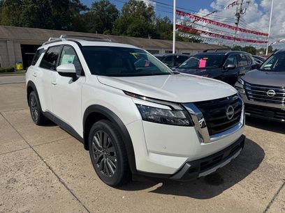 New 2025 Nissan Pathfinder SL
