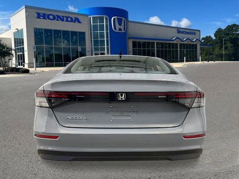 New 2026 Honda Accord SE image 4