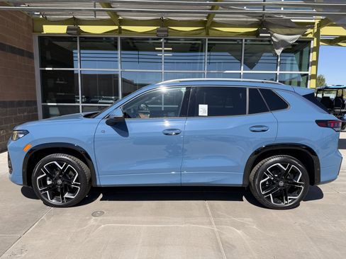 Used 2025 Volkswagen Tiguan SEL R-Line AWD/4WD image 7