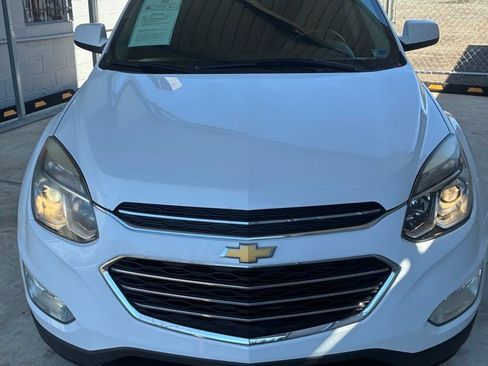 Used 2017 Chevrolet Equinox LT AWD/4WD image 11