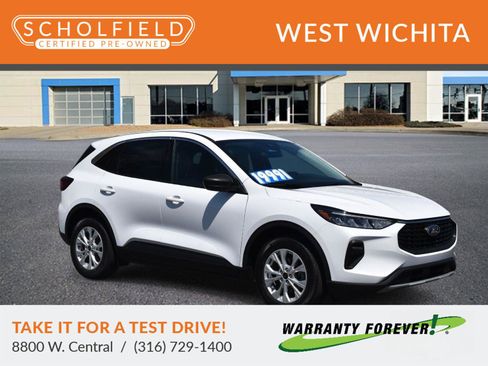 Used 2023 Ford Escape Active FWD image 1