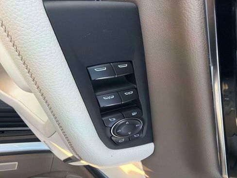 New 2026 GMC Yukon Denali image 18