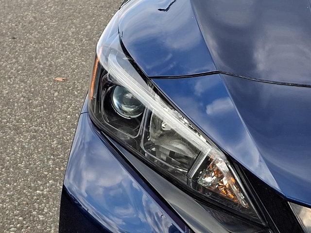 Used 2025 Nissan Leaf S FWD image 28