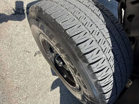 Used 2015 Jeep Wrangler Unlimited Sport AWD/4WD image 9