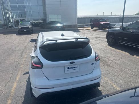 Used 2017 Ford Focus RS AWD/4WD image 5