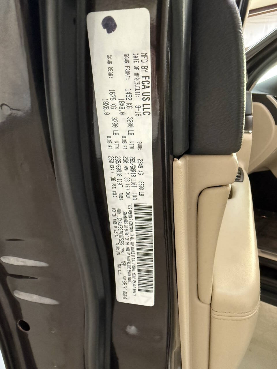 Used 2017 Jeep Grand Cherokee Limited w/ Trailer Tow Group IV AWD/4WD image 33