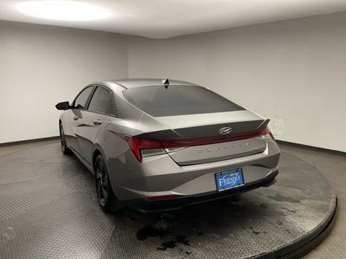 Used 2023 Hyundai Elantra Blue w/ Preferred Accessory Package image 5