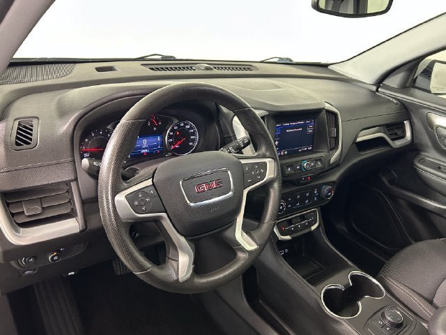 Used 2022 GMC Terrain SLE AWD/4WD image 13