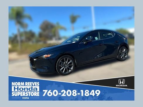 Used 2024 MAZDA MAZDA3 s FWD image 1