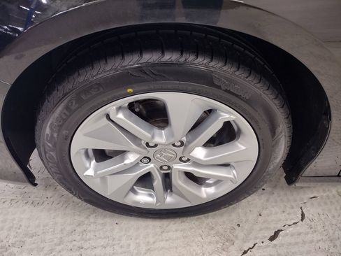 Used 2020 Honda Accord LX image 5