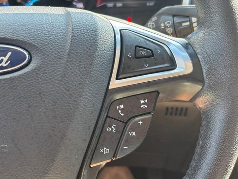 Used 2019 Ford Edge SEL w/ Equipment Group 201A FWD image 21