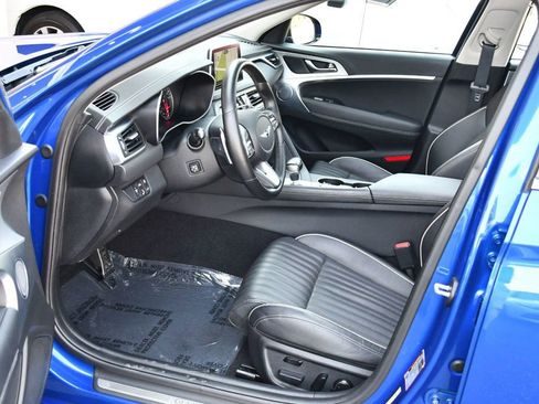 Used 2021 Genesis G70 3.3T image 14