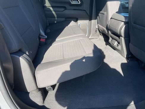 Used 2025 Chevrolet Silverado 1500 LT image 34