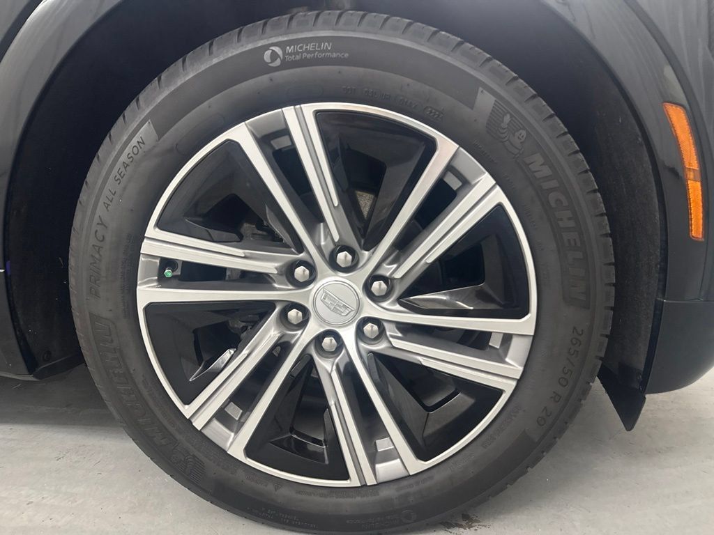 Certified 2024 Cadillac Lyriq Luxury w/ LPO, Floor Liner Package RWD image 9