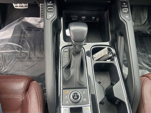 Used 2023 Kia Telluride SX Prestige AWD/4WD image 17