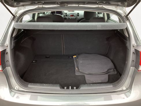 Used 2016 Kia Forte LX image 16