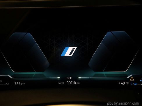 New 2026 BMW X5 xDrive50e w/ M Sport Package image 18