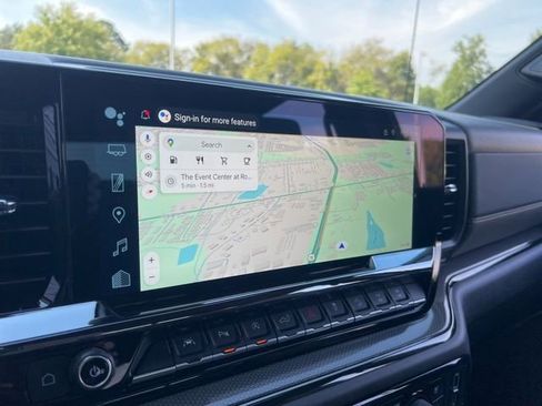 Used 2025 Chevrolet Silverado 1500 ZR2 w/ Technology Package image 18