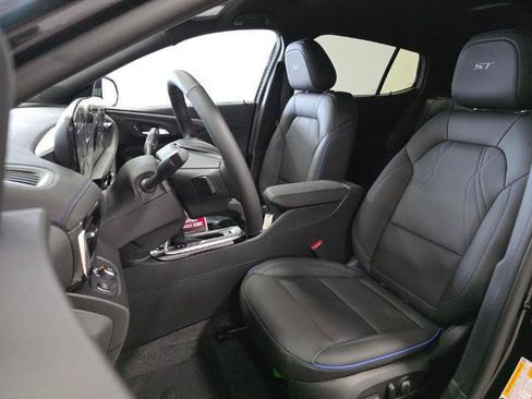 New 2026 Buick Envista Sport Touring w/ Convenience I Package FWD image 10