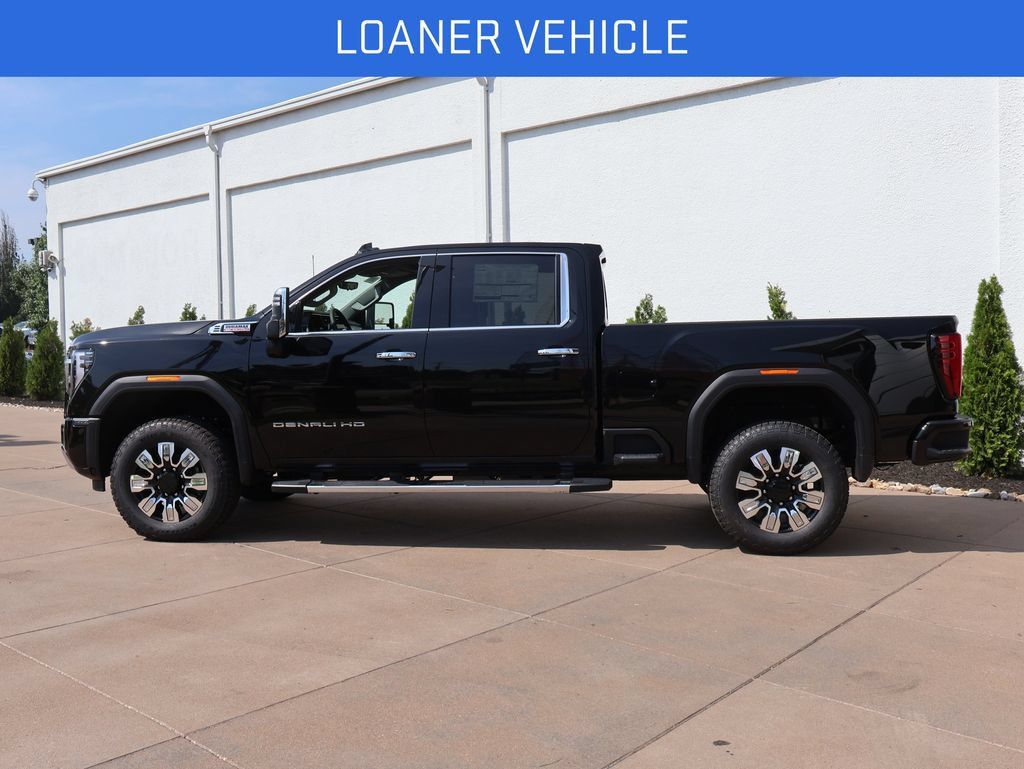 New 2026 GMC Sierra 2500 Denali w/ Denali Reserve Package AWD/4WD image 2