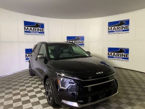 Used 2024 Kia Niro EX Touring FWD image 4