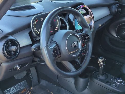 Used 2022 MINI Cooper S w/ Driver Assistance Package image 2