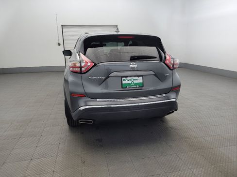 Used 2017 Nissan Murano S image 6