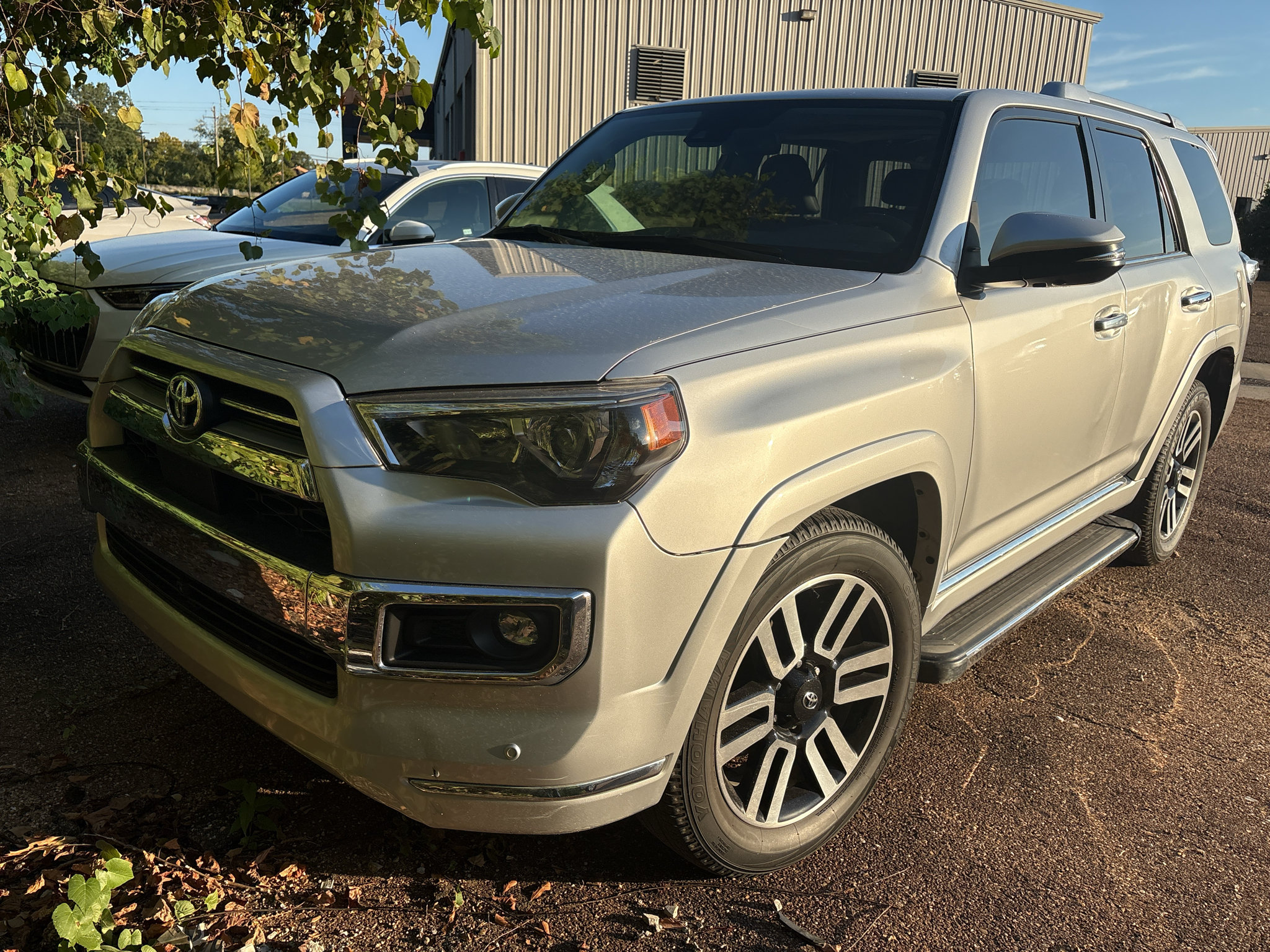 Used 2023 Toyota 4Runner Limited RWD image 3
