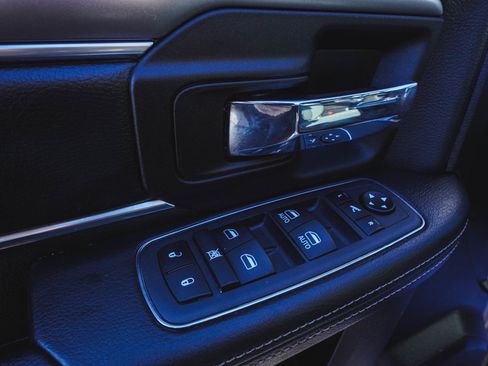 Used 2022 RAM 1500 Classic Warlock w/ Electronics Group image 10