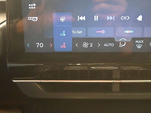 Used 2024 Lincoln Nautilus Reserve w/ Jet Appearance Package (87T) image 21