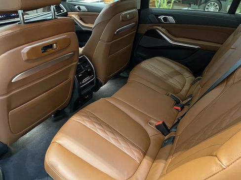 New 2026 BMW X7 xDrive40i w/ Executive Package image 16