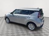 Used 2024 Kia Soul LX w/ Option Group 015 image 6