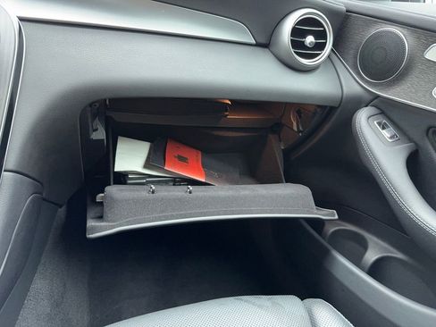 Used 2022 Mercedes-Benz GLC 43 AMG 4MATIC image 31