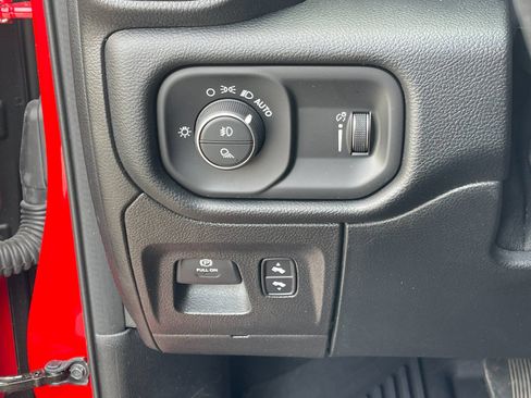 Used 2021 RAM 1500 Rebel w/ Rebel Level 1 Equipment Group AWD/4WD image 30