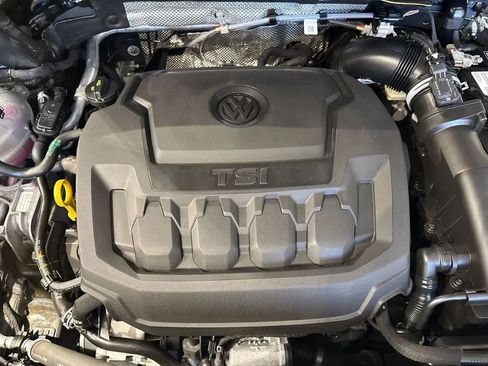 Used 2021 Volkswagen Tiguan SEL AWD/4WD image 67