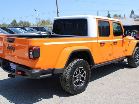 New 2026 Jeep Gladiator Rubicon w/ Whitecap Package AWD/4WD image 4