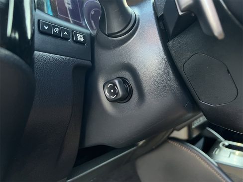 Used 2023 Lexus ES 300h w/ Premium Package image 15