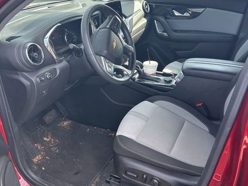 Used 2023 Chevrolet Blazer LT w/ Convenience Package image 9