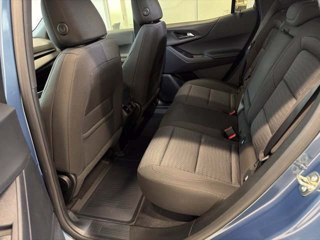 New 2027 Chevrolet Equinox LT AWD/4WD image 18