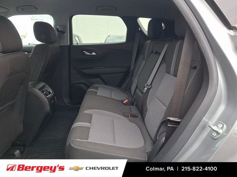Used 2024 Chevrolet Blazer LT w/ Convenience Package FWD image 12