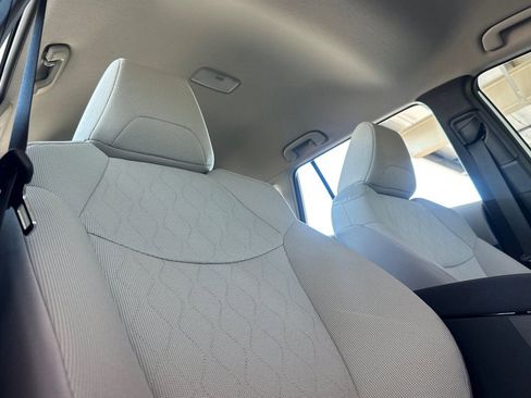 Certified 2024 Toyota Corolla Cross L image 21