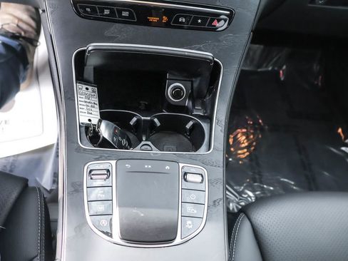 Used 2021 Mercedes-Benz GLC 300 4MATIC Coupe image 21